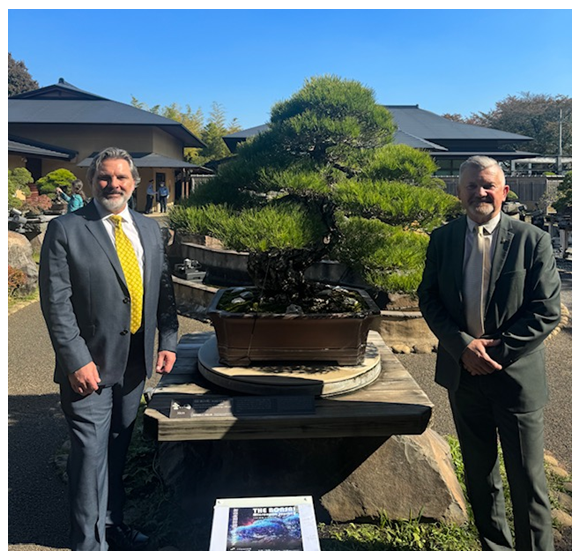 Leigh Taafe and Scott Sadler in the Omiya Bonsai Art Museum's garden